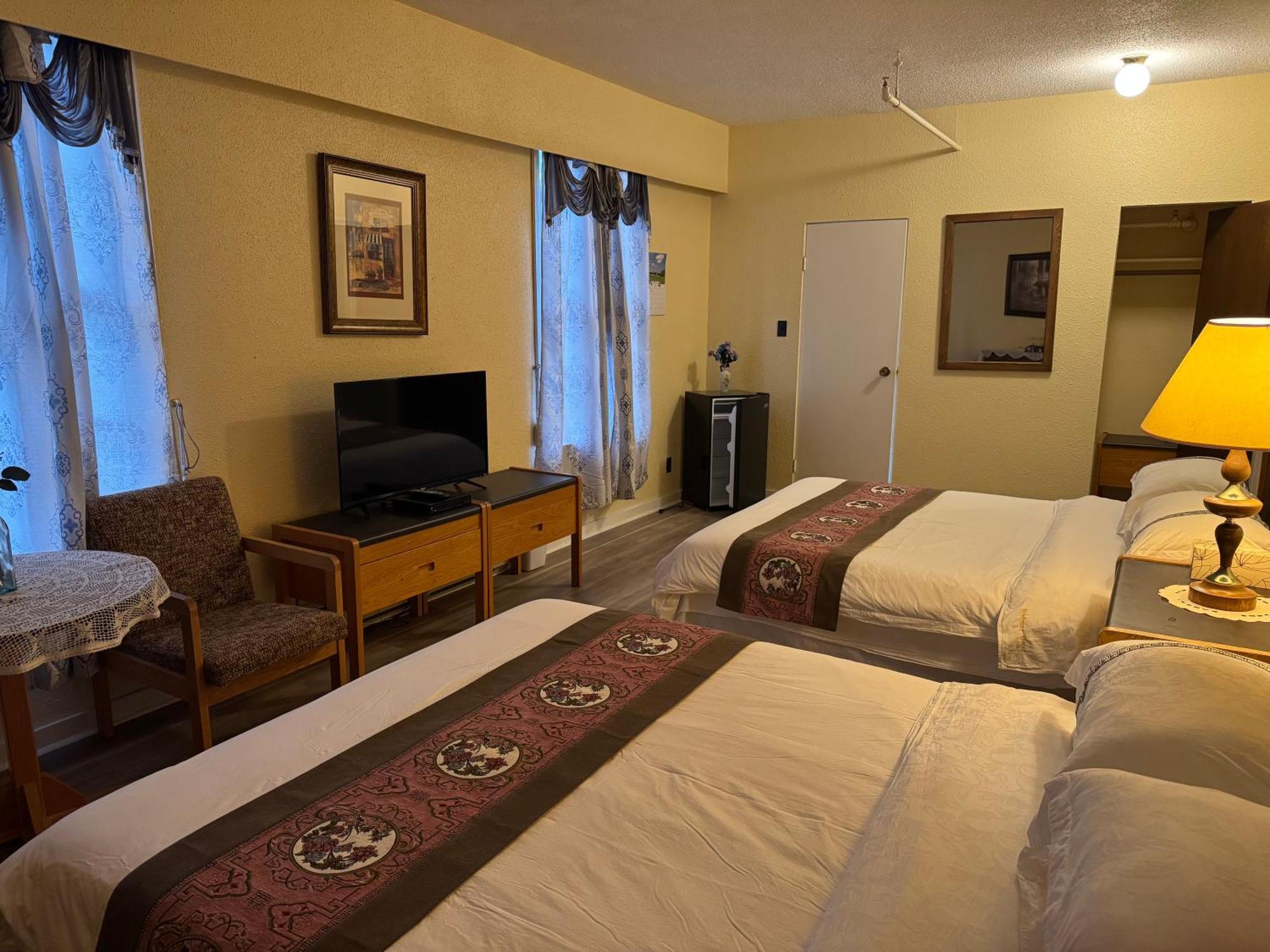 Rodmay Hotel Powell River Eksteriør billede