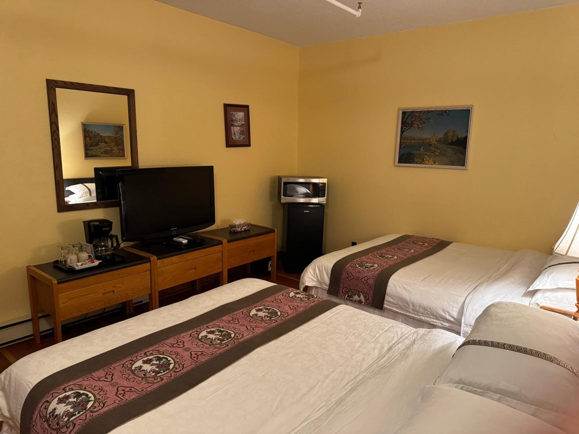 Rodmay Hotel Powell River Eksteriør billede