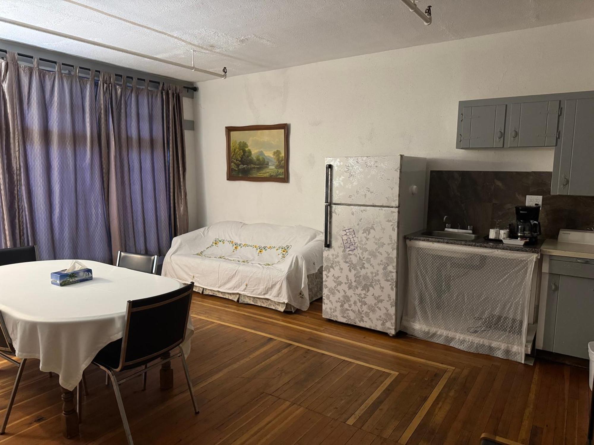 Rodmay Hotel Powell River Eksteriør billede
